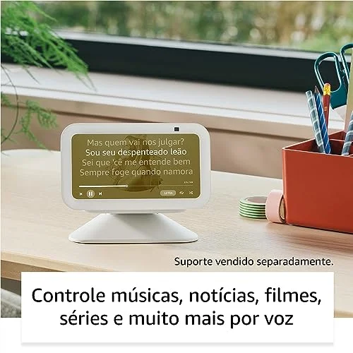 Novo Echo Show a geracao Smart display com graves mais potentes e som mais nitido Cor Preta